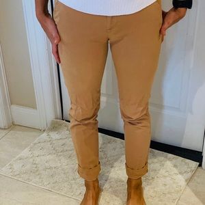 Khaki chino